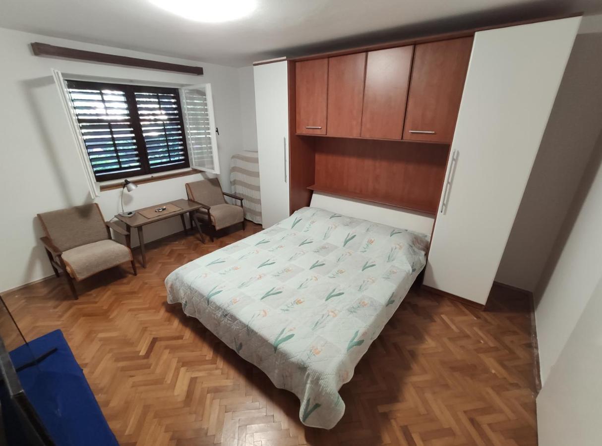 Peaceful Apartment 30 Meters From Sea Задар Екстериор снимка